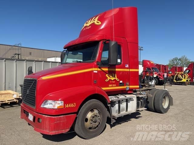 Volvo VNM Trekkers
