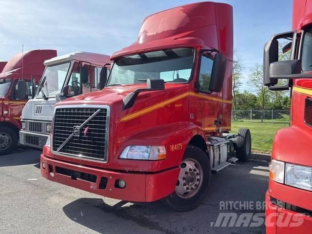 Volvo VNM Trekkers