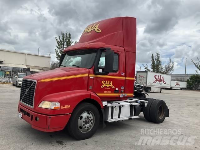 Volvo VNM Trekkers