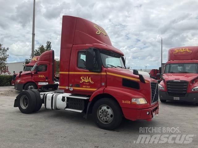 Volvo VNM Trekkers