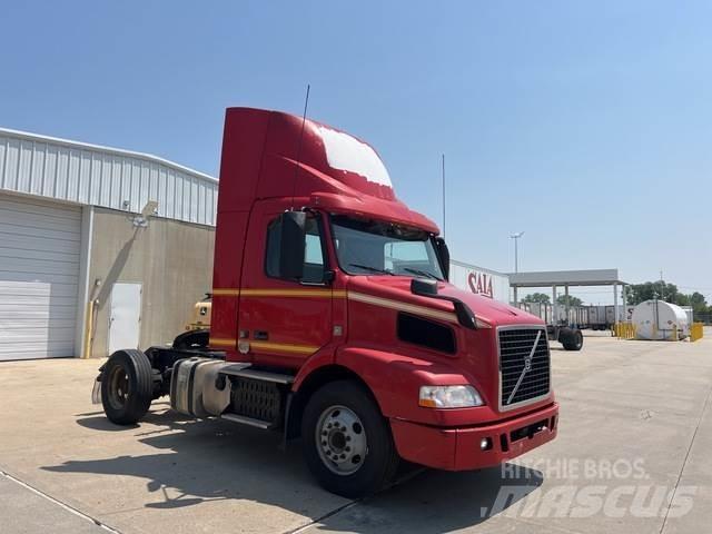 Volvo VNM Trekkers