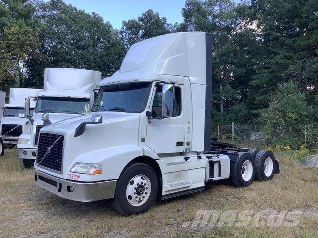 Volvo VNM Trekkers