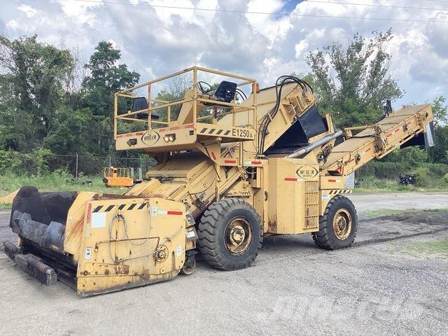 Weiler E1250A Materiaal transport voertuigen