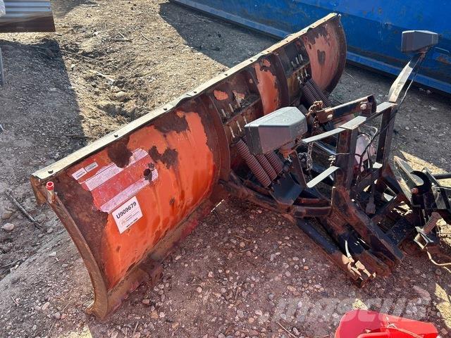 Western  Sneeuwschuivers en -ploegen