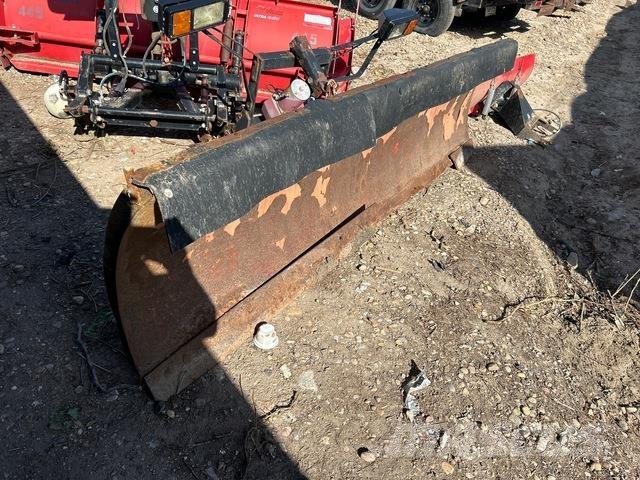 Western  Sneeuwschuivers en -ploegen