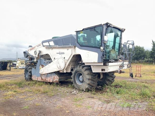 Wirtgen WR240 Grondverdichtingsmachines