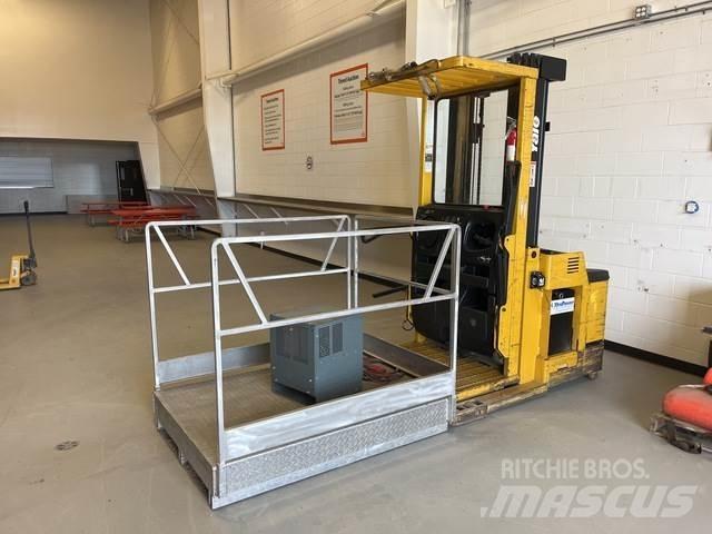 Yale OS030EC Orderpicker voor middelhoog niveau