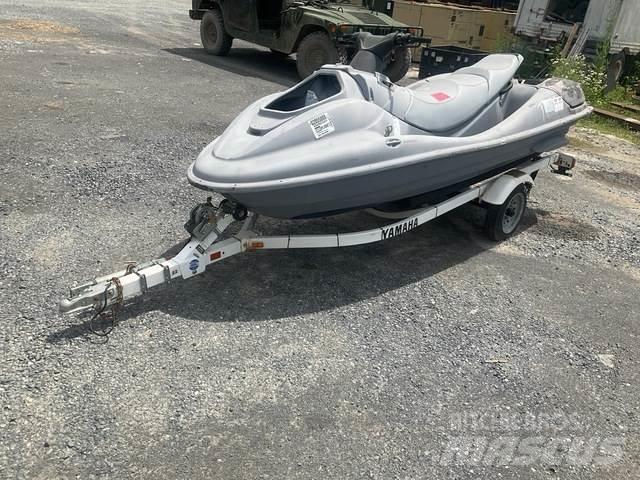 Yamaha  Werkboten en pontons