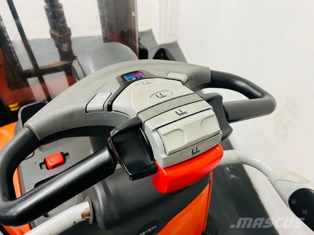 BT SPE160L Stapelaar meeloop