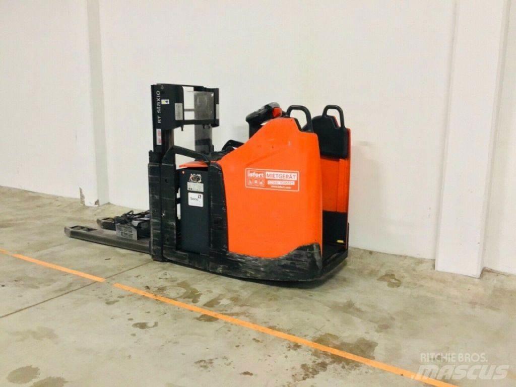 BT SPE200D Zelfrijdende stapelaars