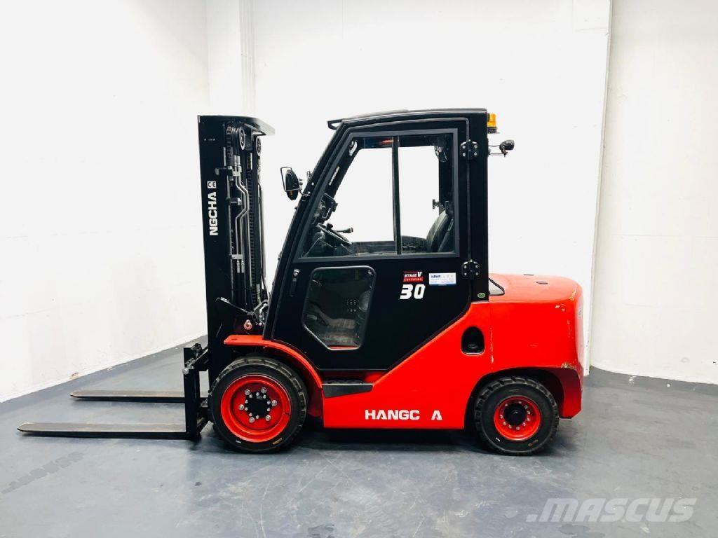 Hangcha CPDC30 Diesel heftrucks