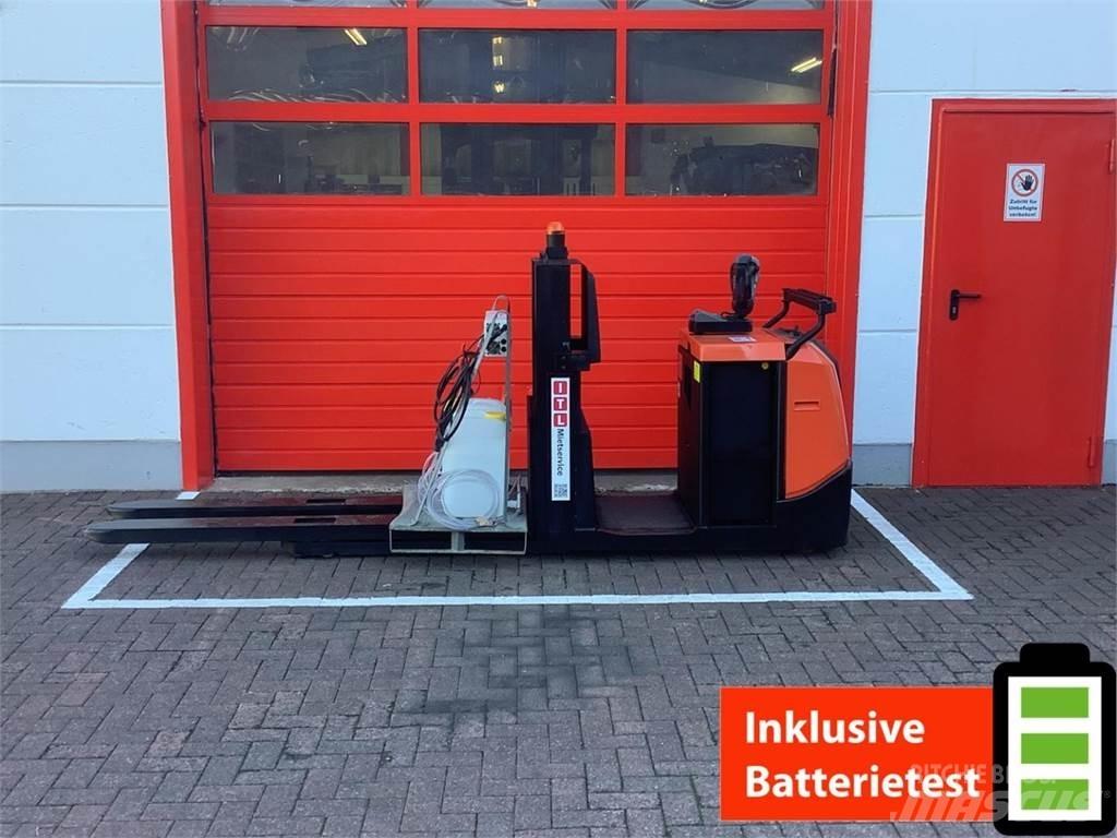 Toyota OSE120 Orderpicker voor laag niveau