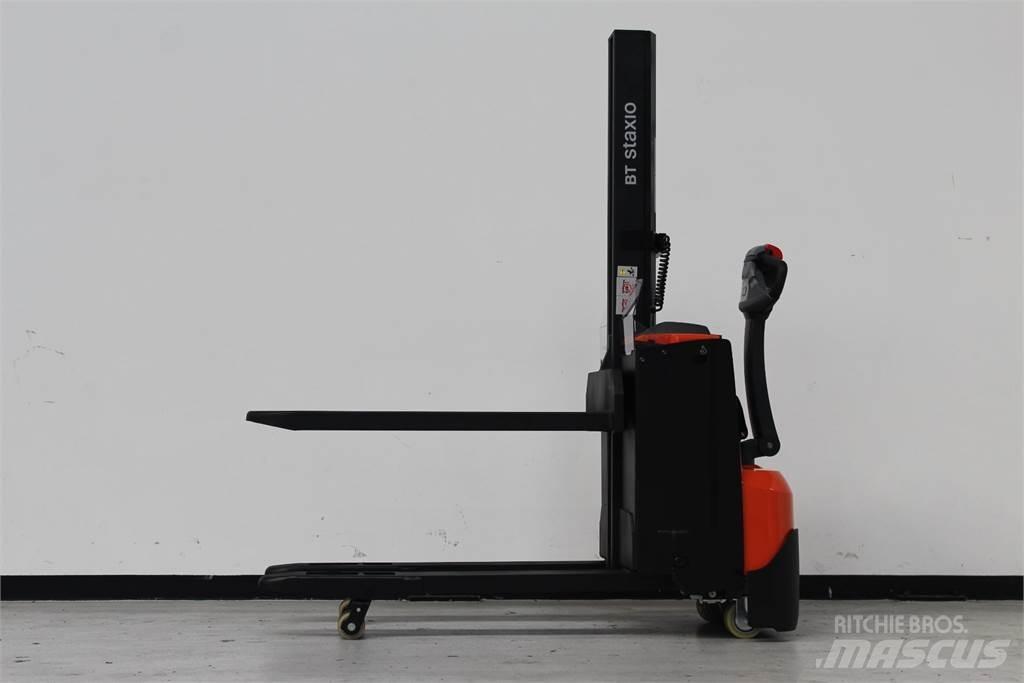 Toyota SWE080L Stapelaar meeloop