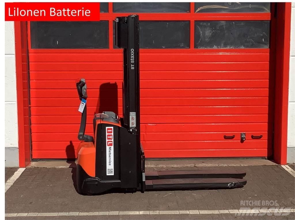 Toyota SWE120L Stapelaar meeloop
