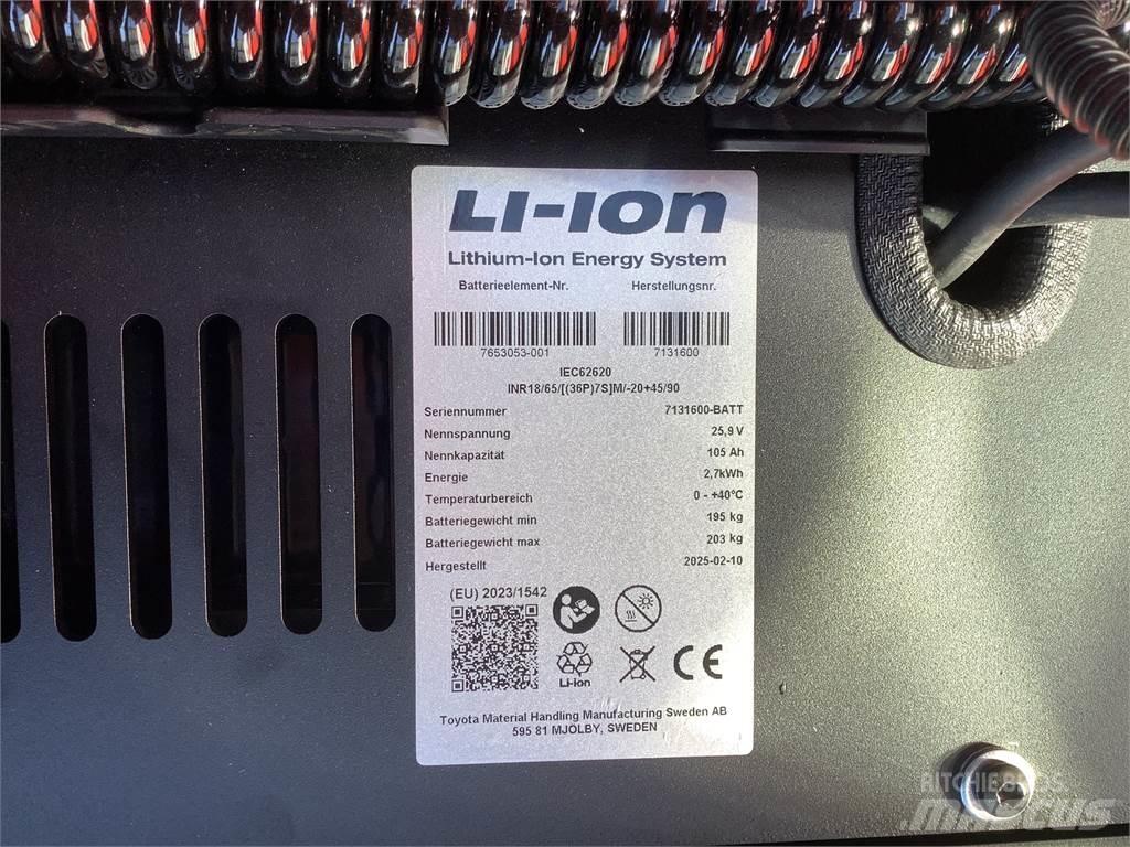 Toyota SWE120L Stapelaar meeloop