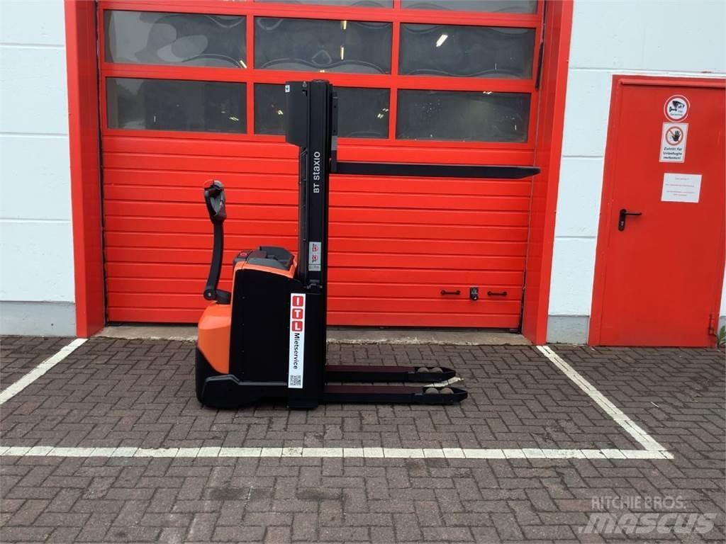Toyota SWE140 Stapelaar meeloop