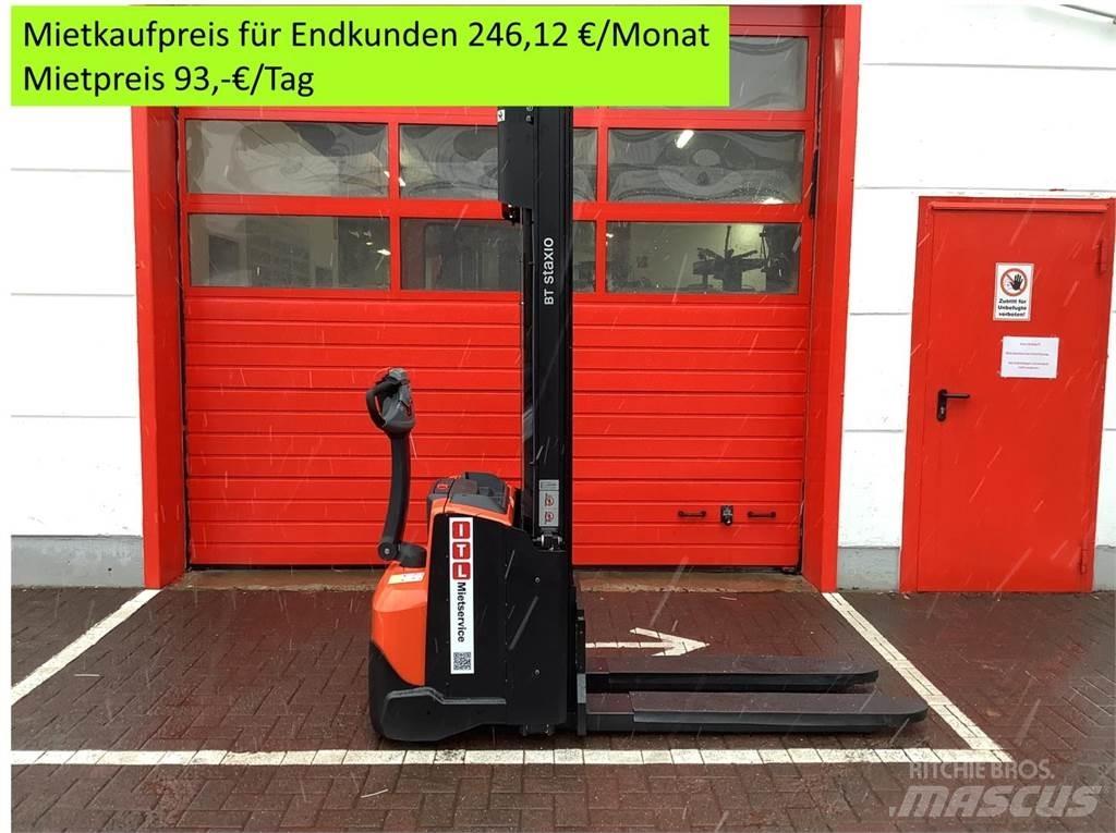 Toyota SWE140L Stapelaar meeloop