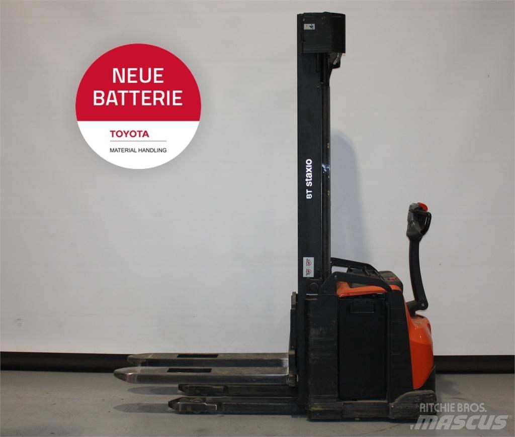 Toyota SWE160 Stapelaar meeloop