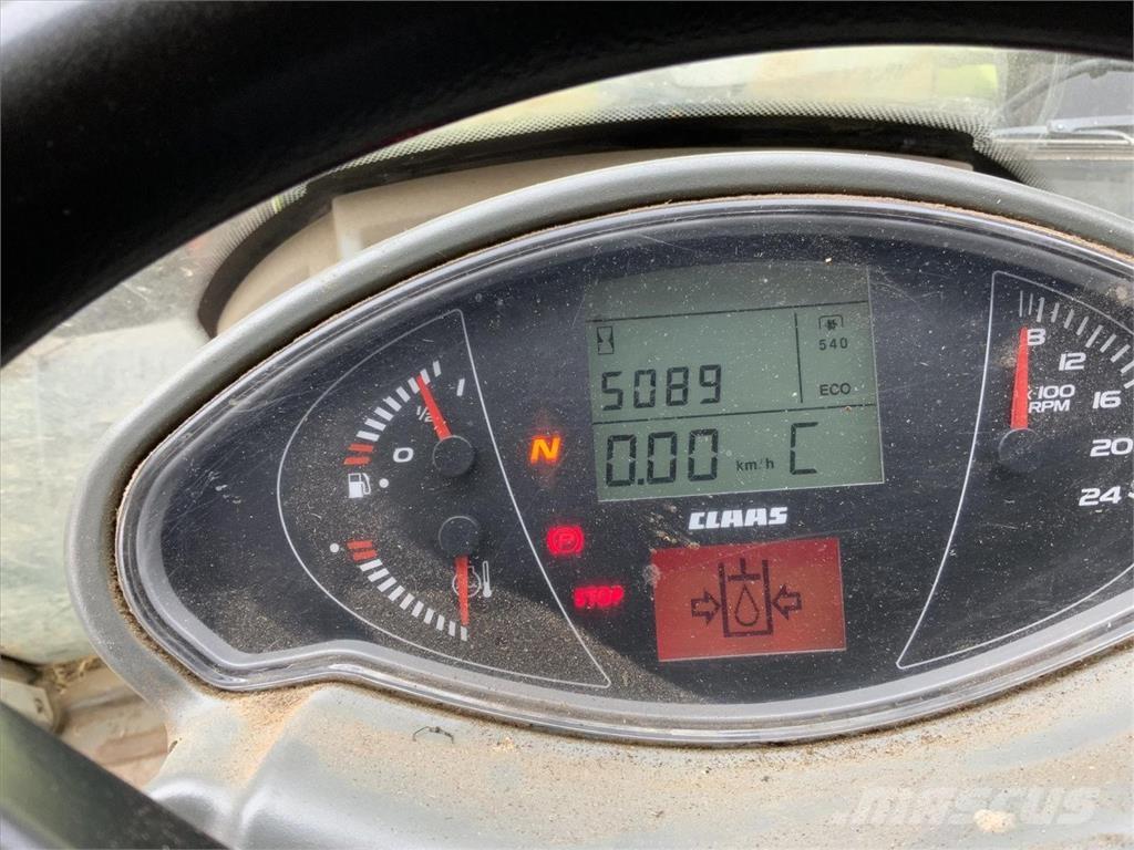 CLAAS ARION 620 Tractoren