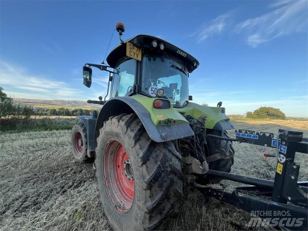 CLAAS ARION 630 Tractoren