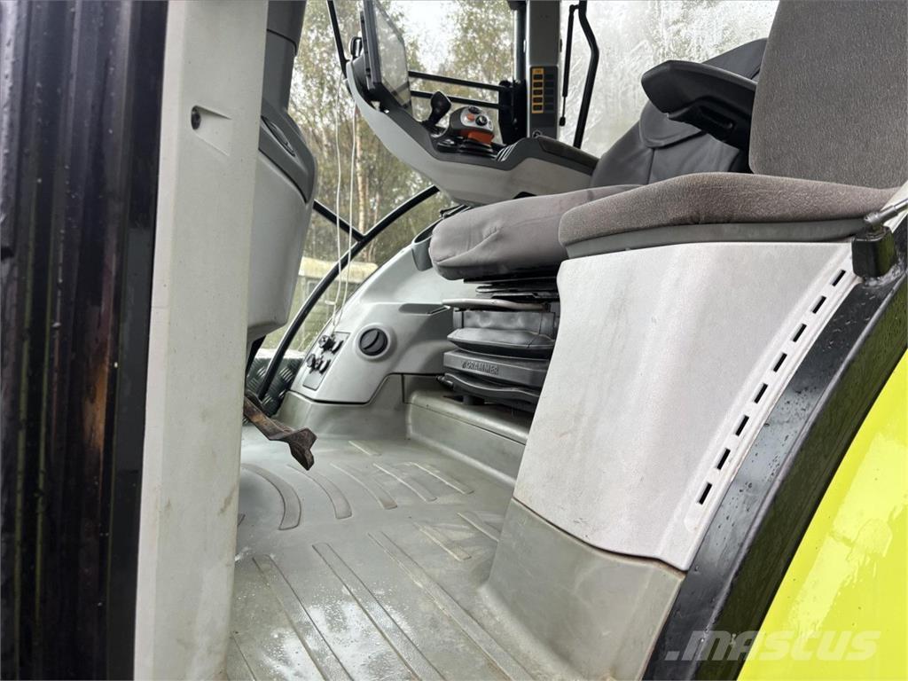 CLAAS ARION 650 Tractoren