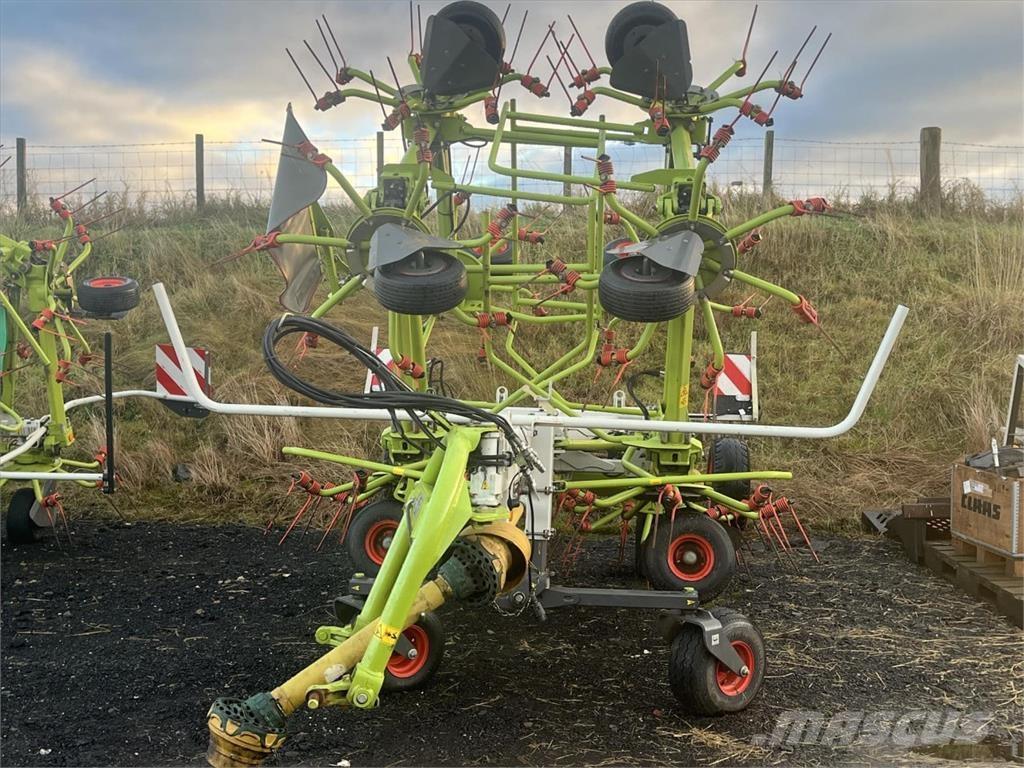 CLAAS VOLTO 1300 T Schudders
