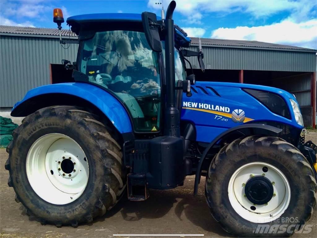 New Holland T7.210 Tractoren