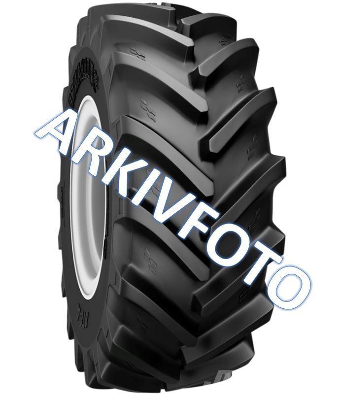  25X10-12/25X8-12 Banden, wielen en velgen
