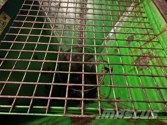 Amazone E+S 300 Zand- en zoutstrooimachines