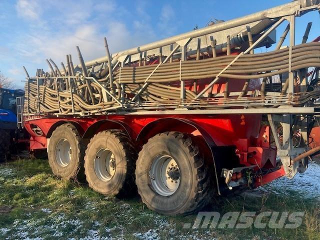 AP GV25TRIDEM Drijfmesttanks