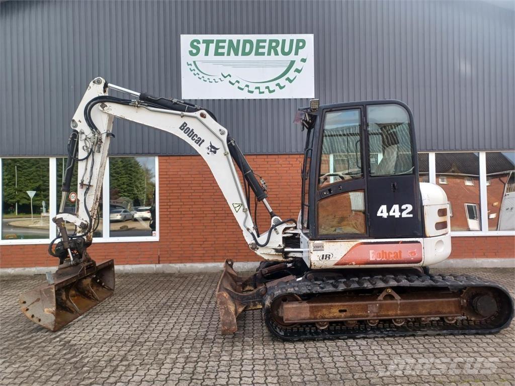 Bobcat 442 Miniladers