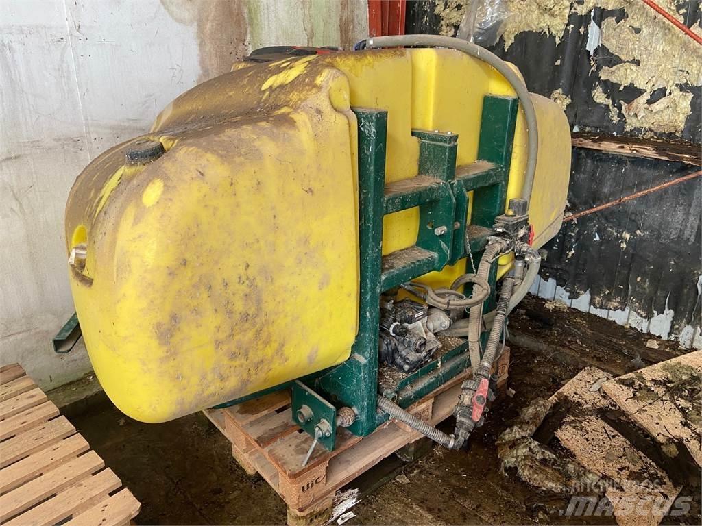 Danfoil 1500 L Tanken