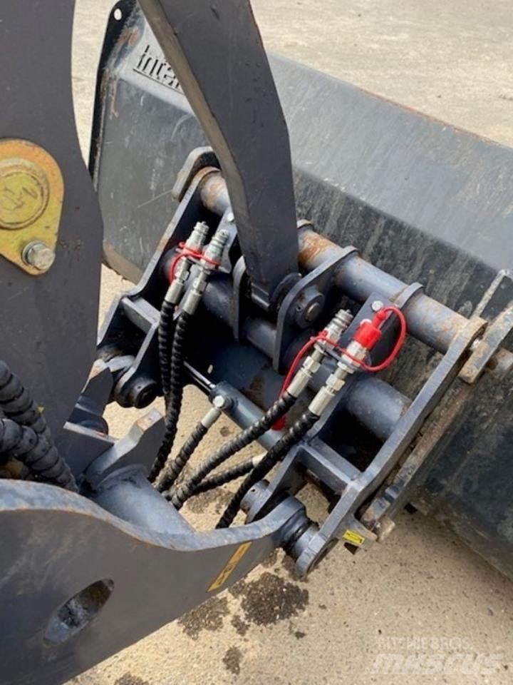 Eurotrac W12 Miniladers