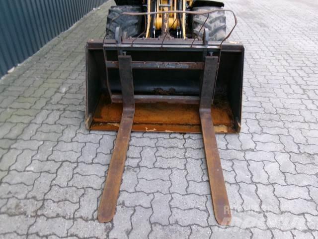 Gehl 340 Miniladers