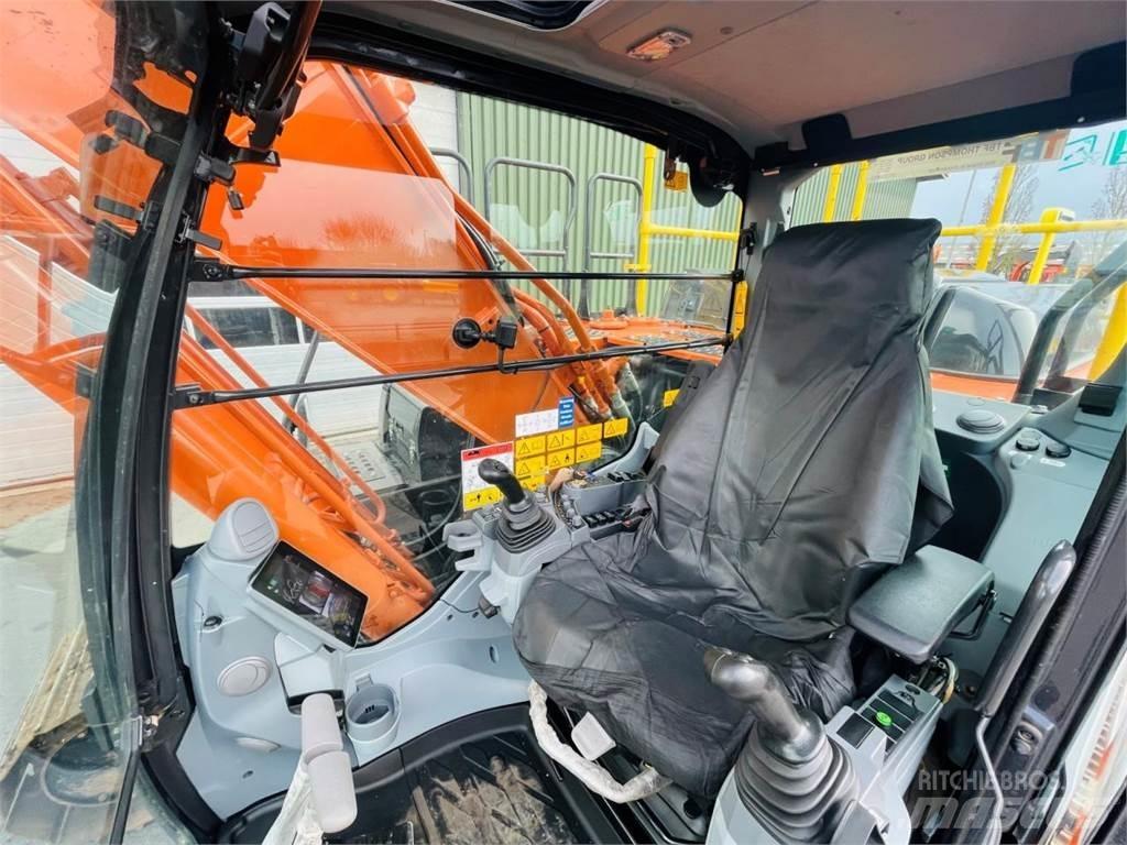 Hitachi ZX210LC-7 Rupsgraafmachines