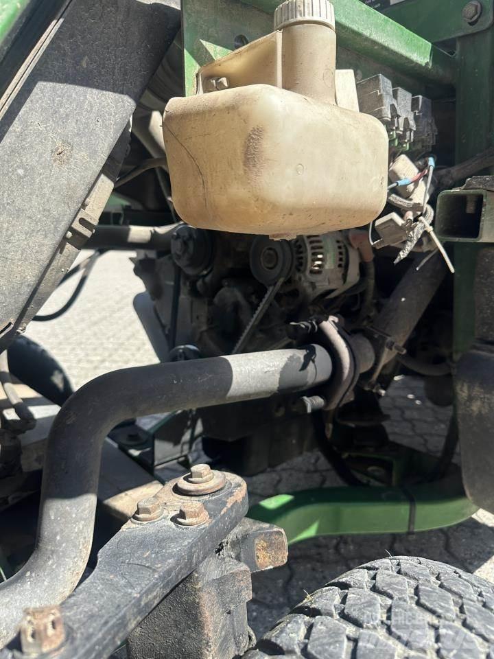 John Deere 1435 Compacttrekkers