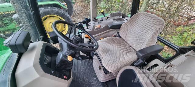 John Deere 5115M Tractoren