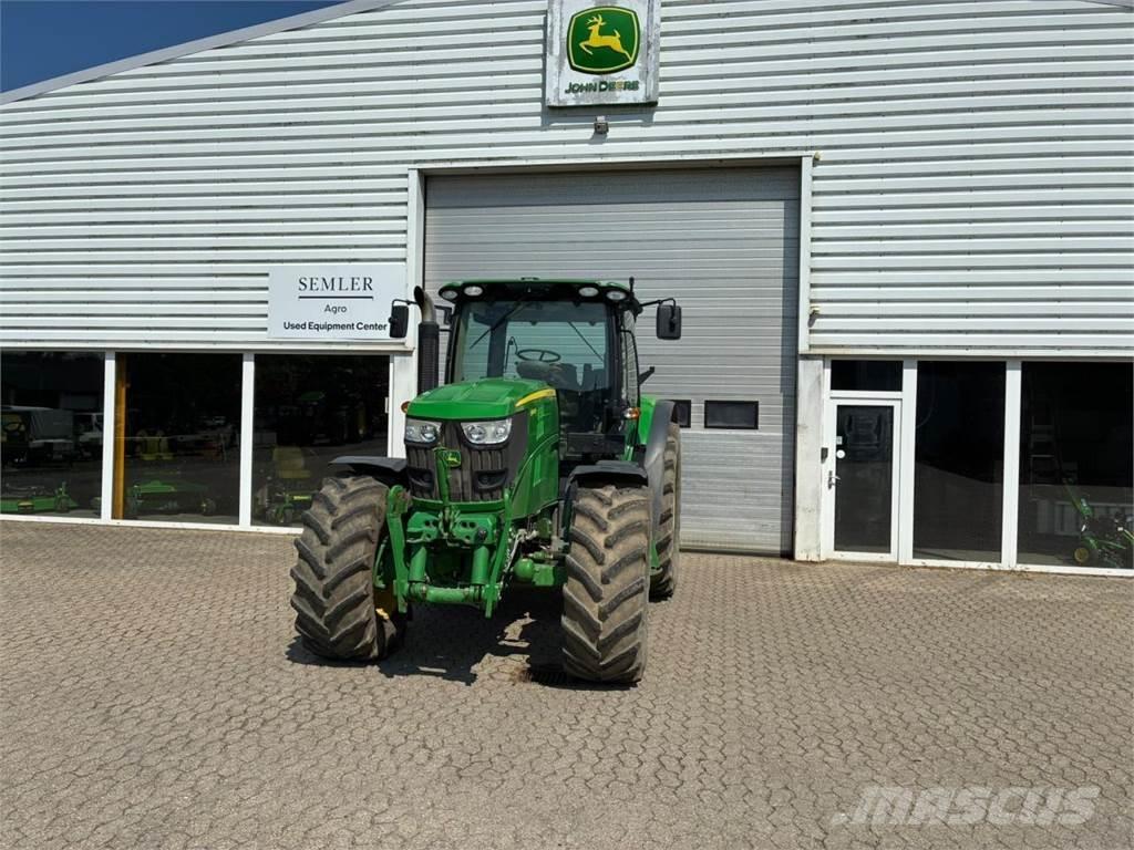 John Deere 6140R Tractoren