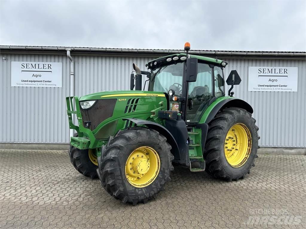 John Deere 6215R Tractoren