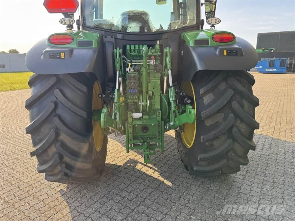 John Deere 6R 150 Tractoren