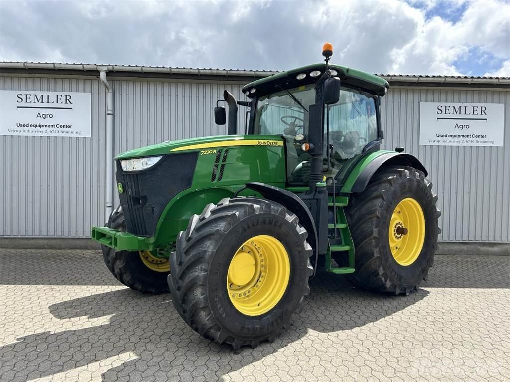 John Deere 7230R Tractoren