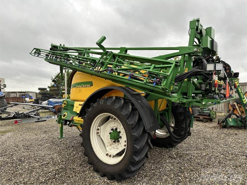 John Deere 740I Getrokken spuitmachines