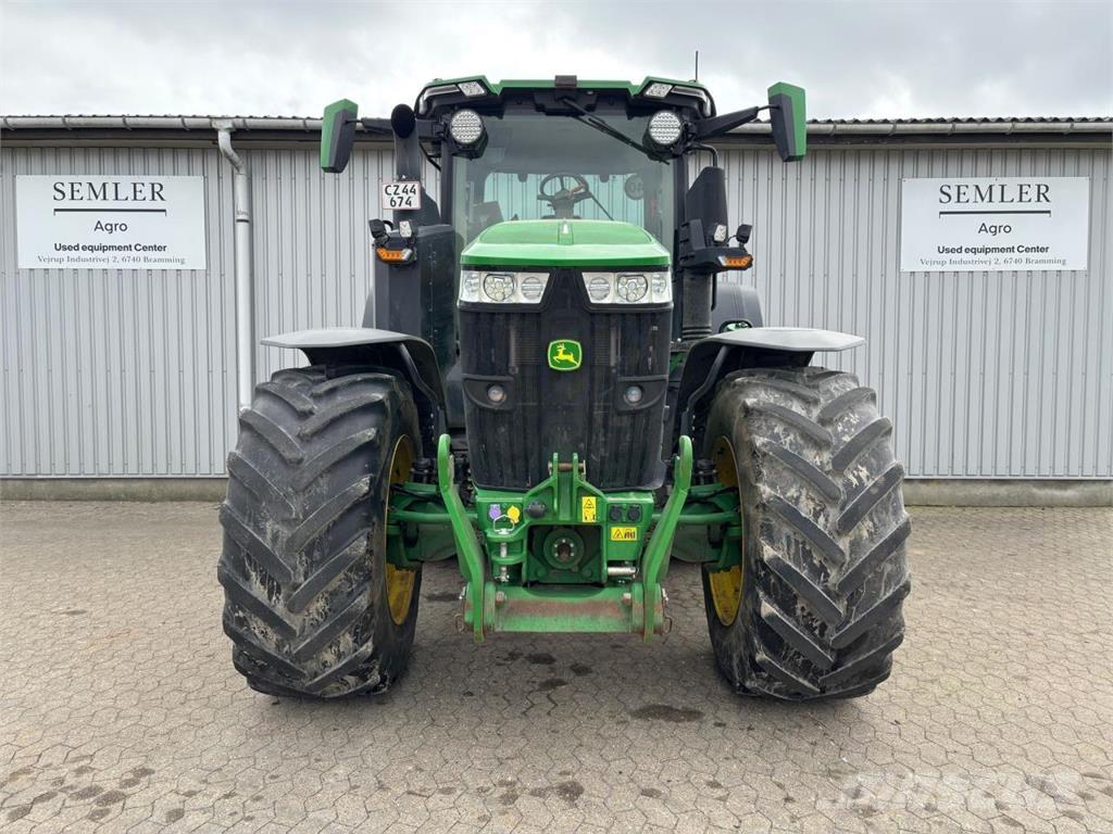 John Deere 7R 350 Tractoren