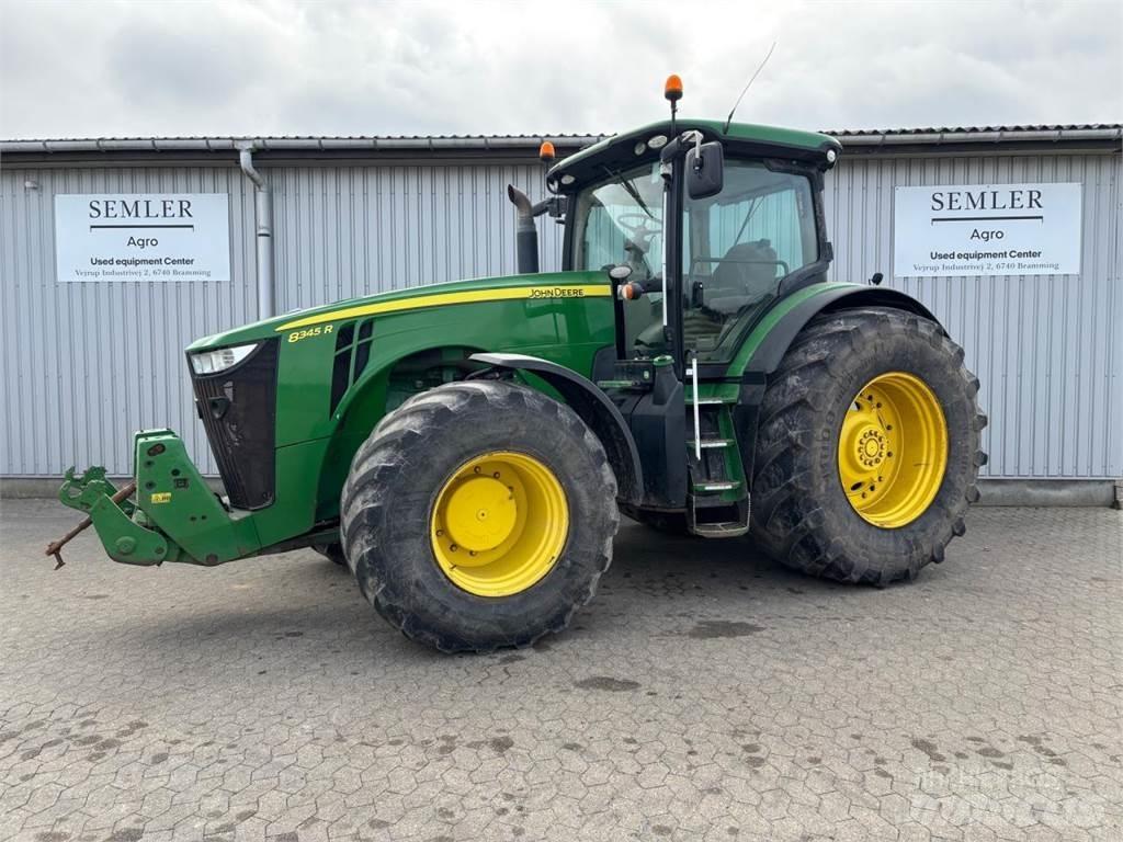 John Deere 8345R Tractoren