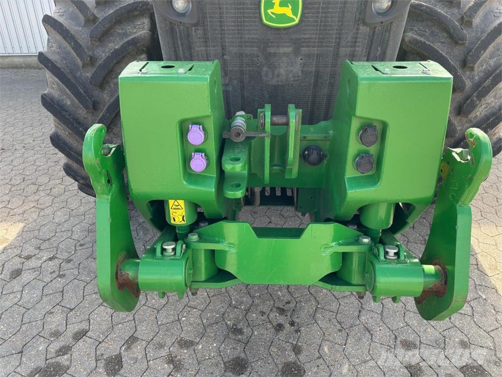 John Deere 8400R Tractoren