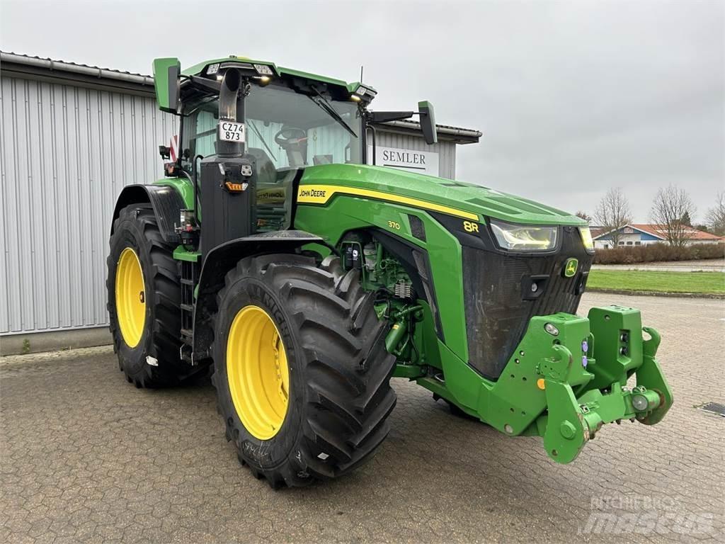 John Deere 8R 370 Tractoren