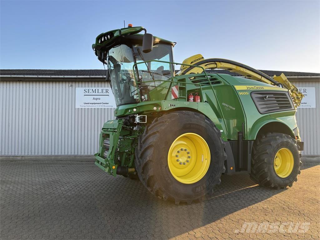 John Deere 9600 Getrokken veldhakselaar