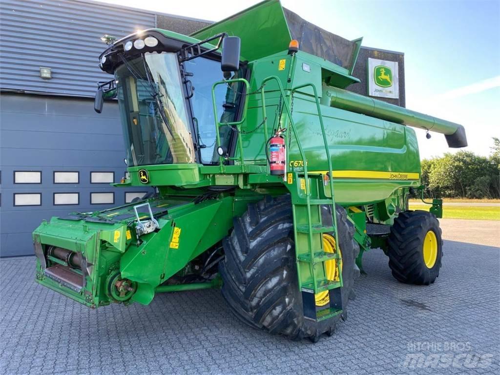 John Deere C670 Maaidorsmachines