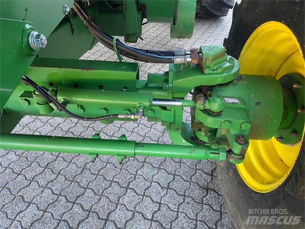 John Deere C670 Maaidorsmachines