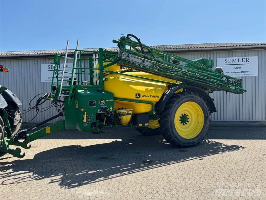John Deere M952I Getrokken spuitmachines